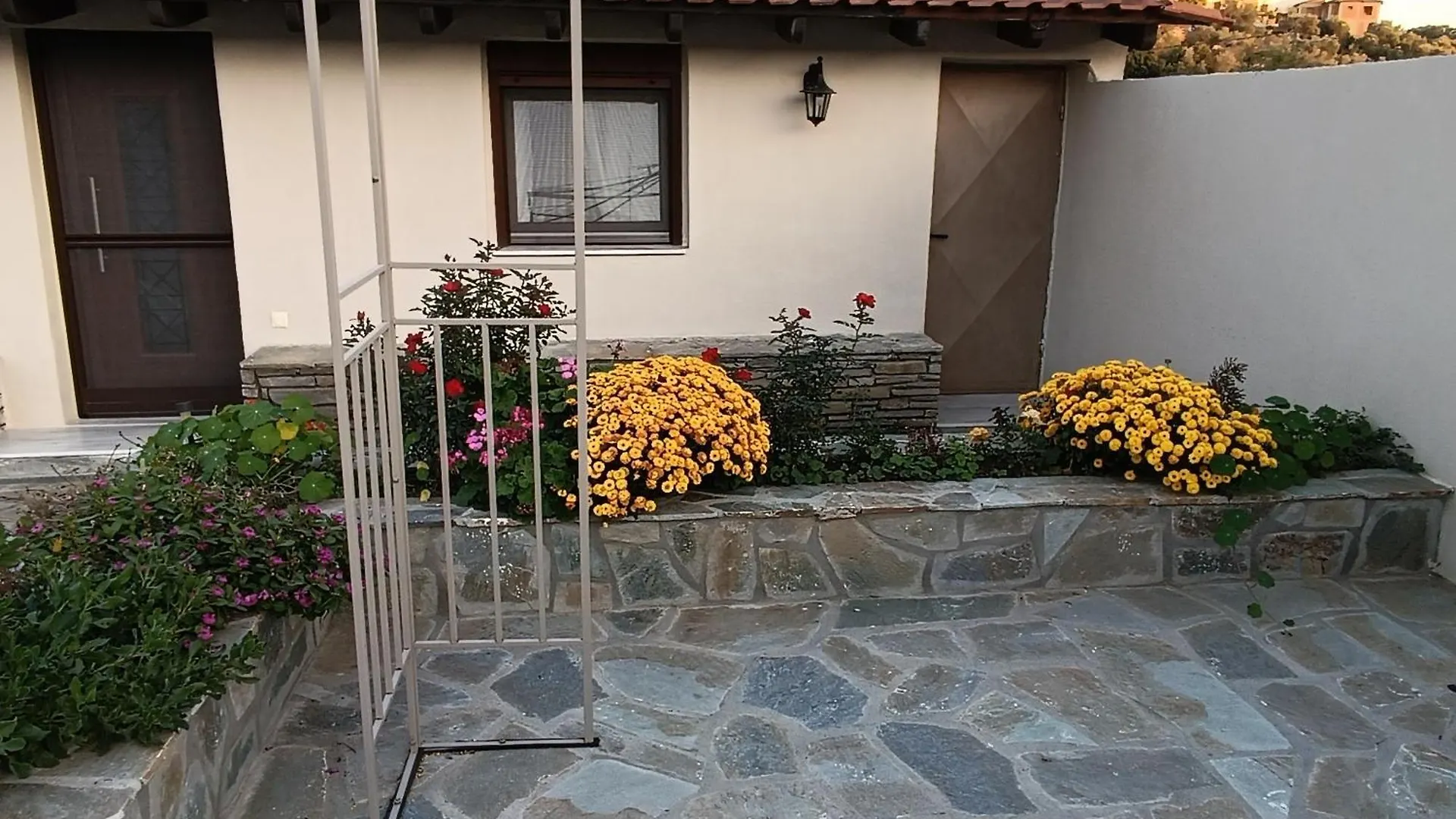 Studio Paradise Ammouliani Greece